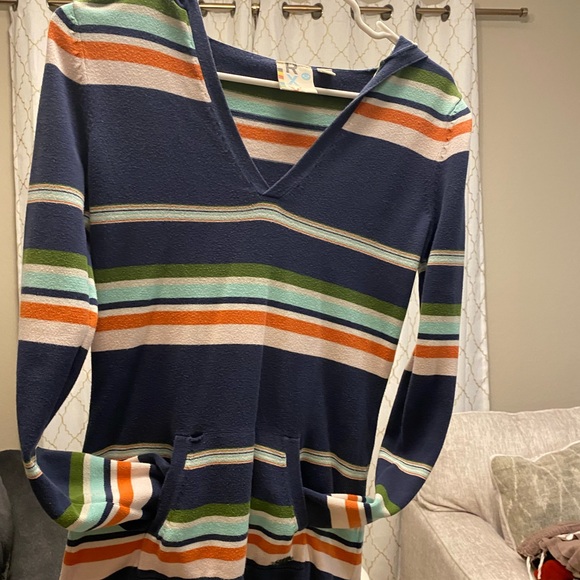 Roxy knit hoodie with pockets. Great condition size small - Picture 2 of 3